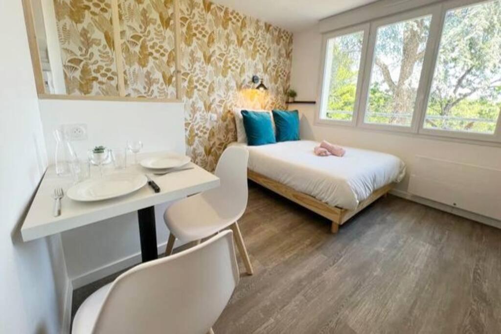 Suite Le Studio Mangue - Cosy & Vue Sur Le Jardin - Plages A Proximite Saint-Nazaire  Dış mekan fotoğraf